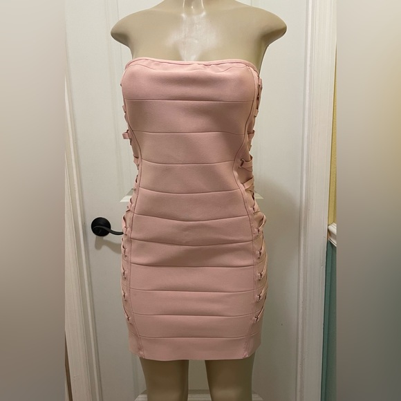 Papaya Dresses & Skirts - Papaya Strapless Dress Light Pink Size Large